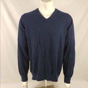 LL Bean v-neck blue sweater men’s size extra large